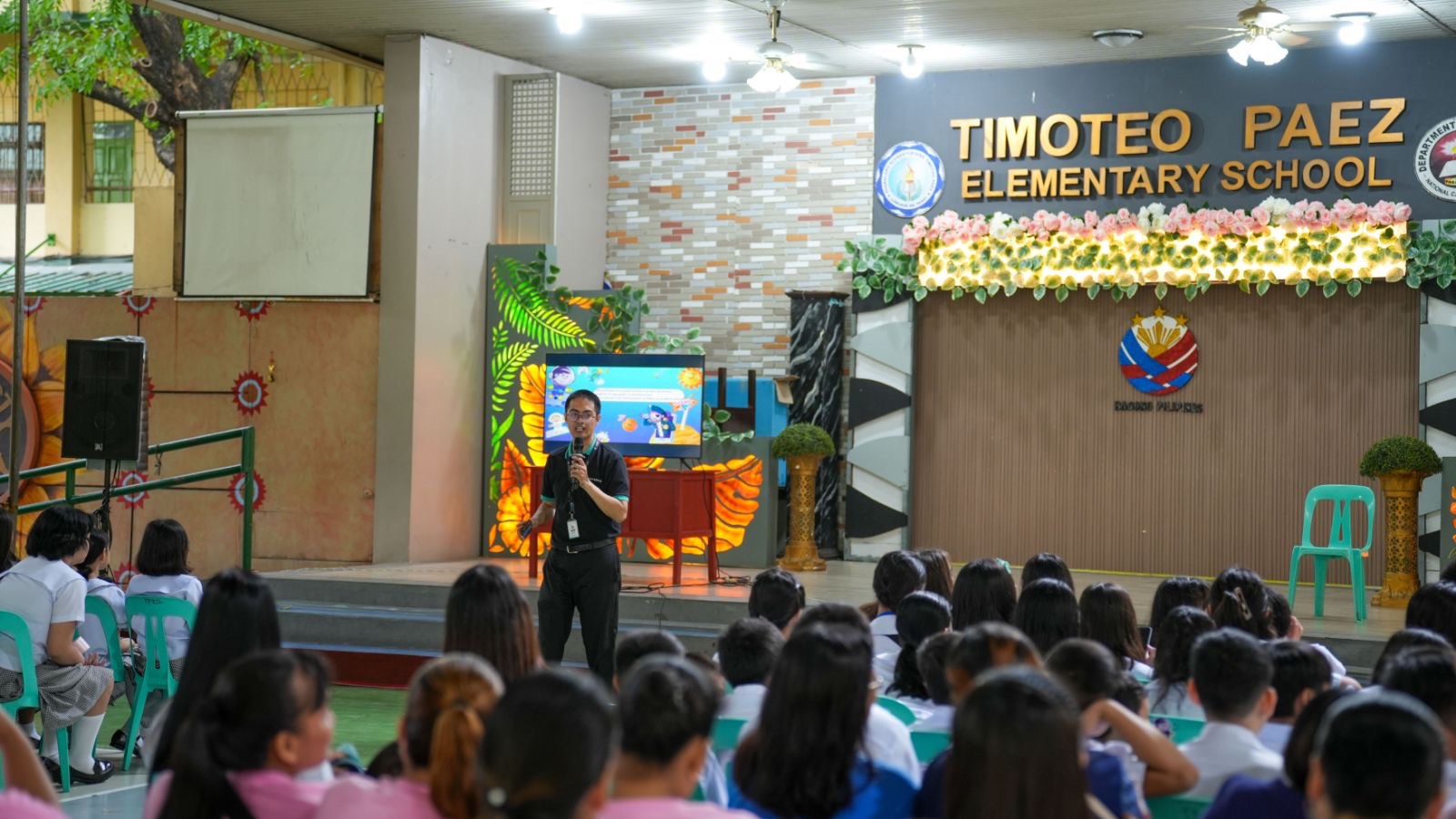 Converge continues push for responsible digital habits among the youth: Brings privacy awareness program to Pasay City students